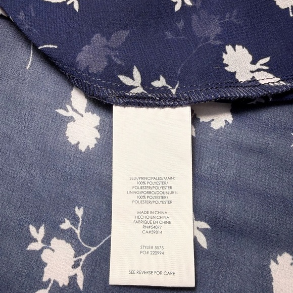 Cabi women’s Pemberley Dream in Midnight Navy Floral Sheer Outer dress sz 4 - Picture 5 of 10